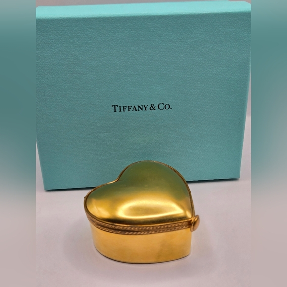 Tiffany & Co. Gold Heart-Shaped Trinket Box - Picture 2 of 7